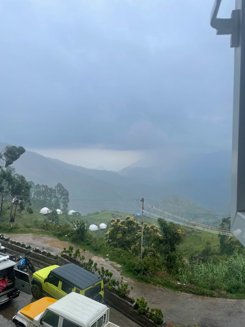 zostel-view-1.webp